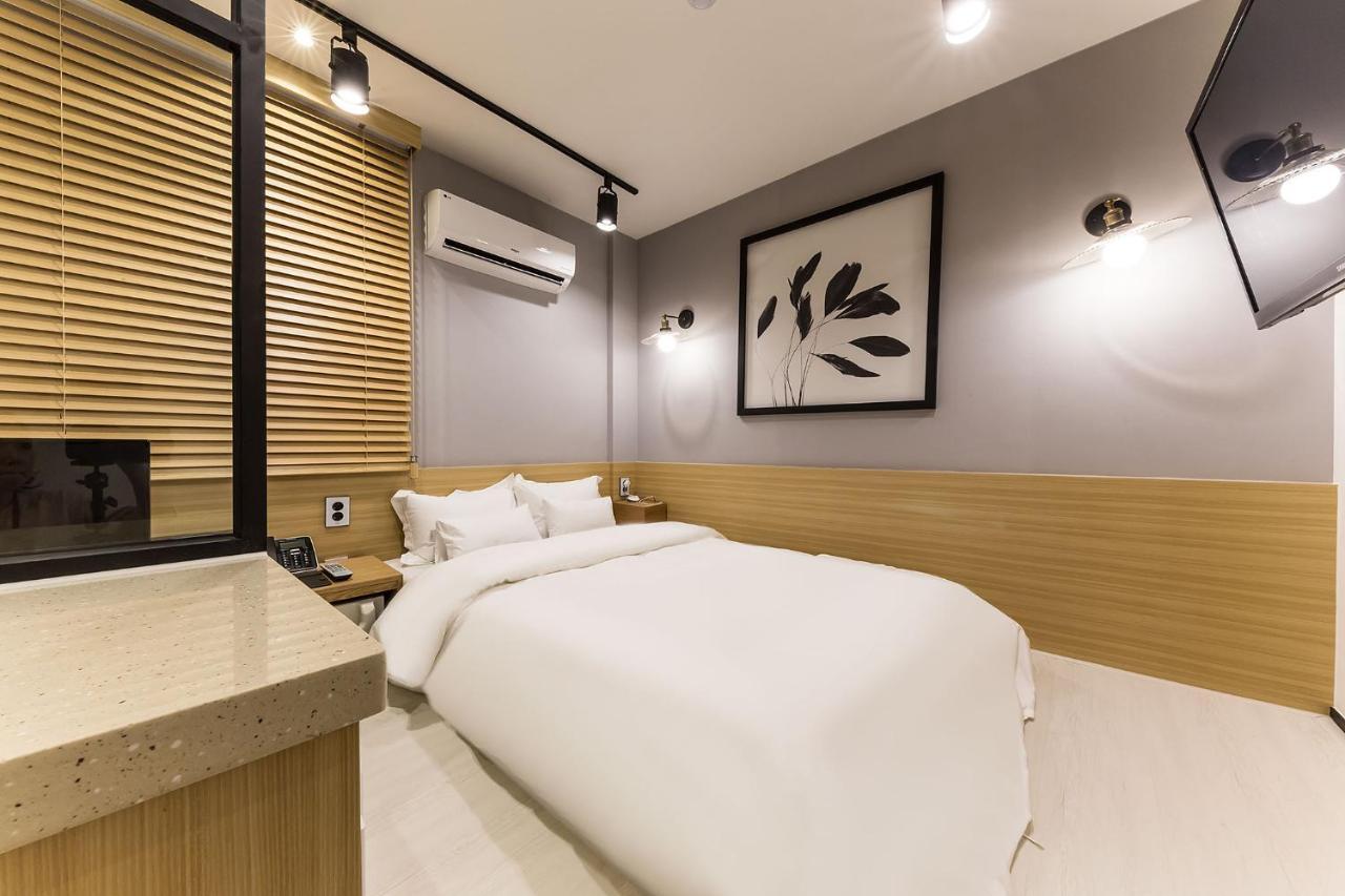 Raha Hotel Seoul Exterior foto