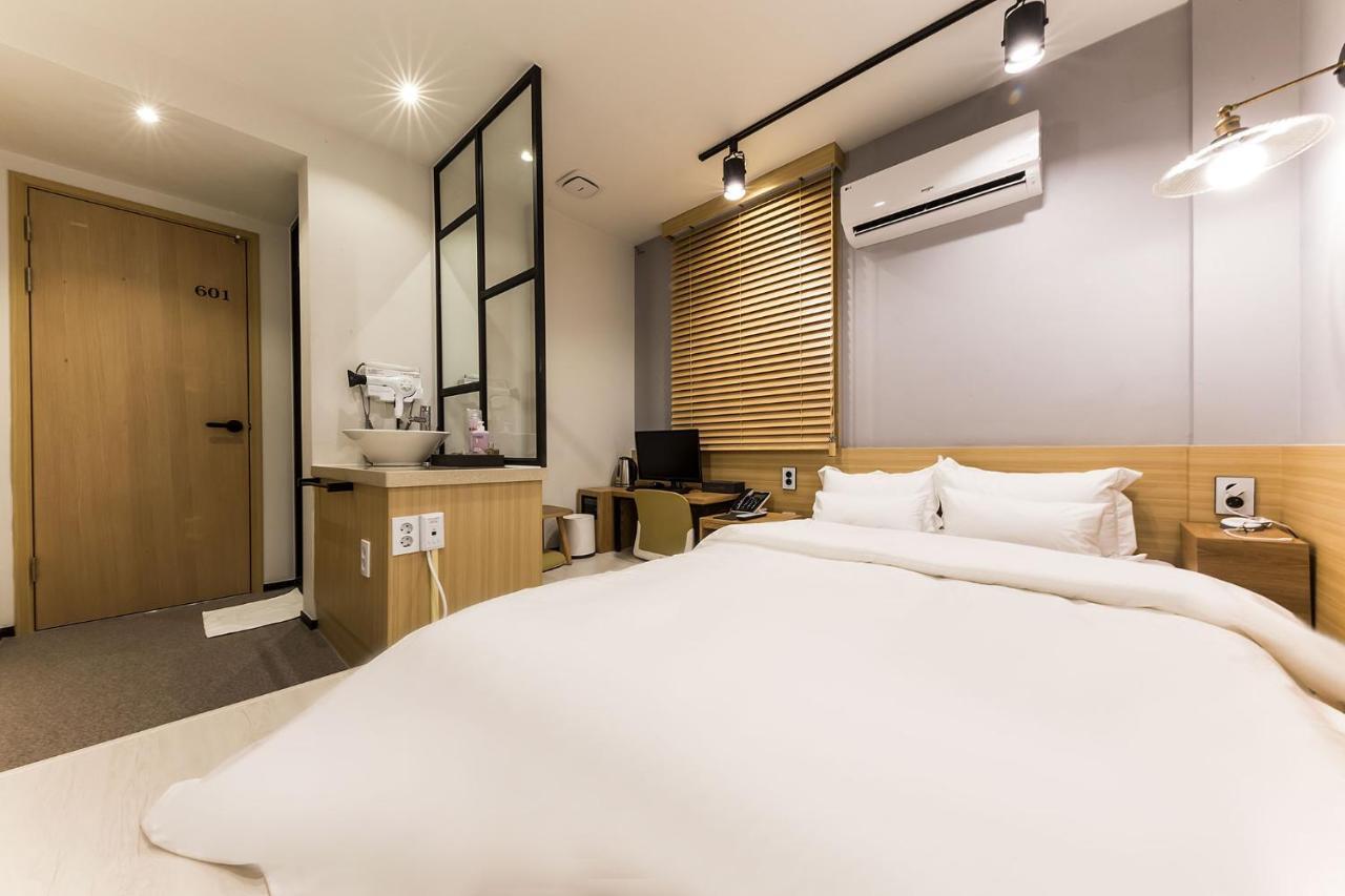 Raha Hotel Seoul Exterior foto